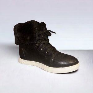 Airwalk fur trim high top lace up sneakers